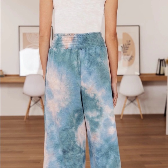 BEACHY CLEAN WIDE LEG TROUSERS - Picture 10 of 12